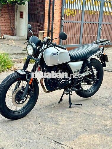 Brixton BX 150 Bạc
