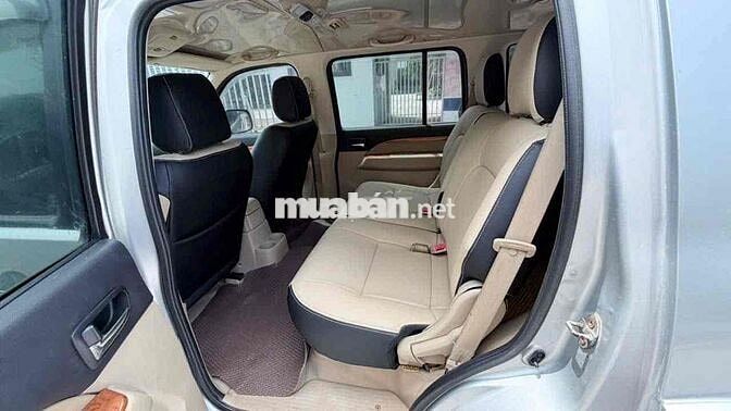 Ford Everest 2010 Tự động Bạc Da
