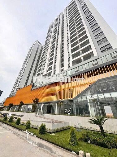 CHO THUÊ CĂN HỘ 2PN CC AURORA Q8 CÓ RÈM GIÀN PHƠI MÁY LẠNH GIÁ 9TR 