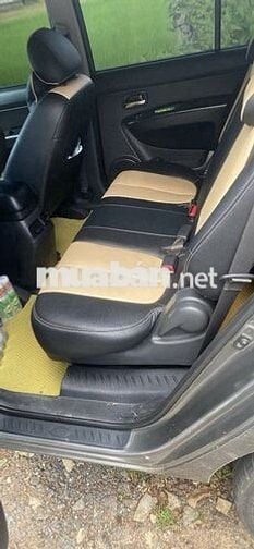 Kia Carens 2011 Xám 7 chỗ nhập khẩu