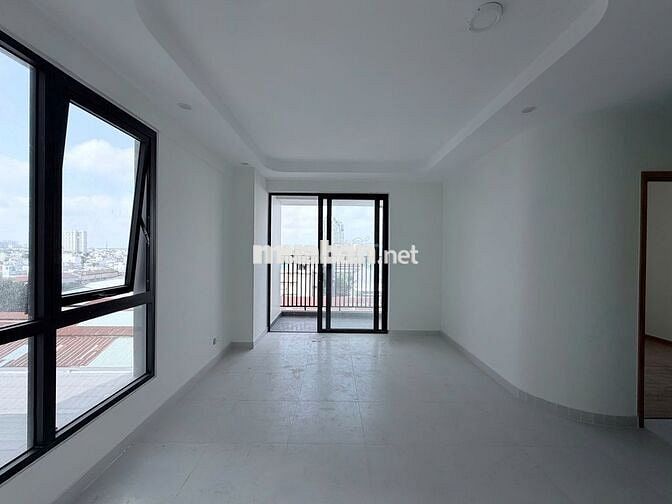 CHO THUÊ CĂN HỘ 2PN CC AURORA Q8 CÓ RÈM GIÀN PHƠI MÁY LẠNH GIÁ 9TR 