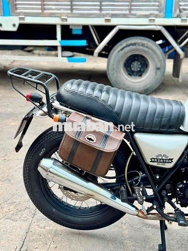 Brixton BX 150 Bạc