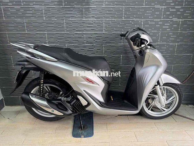 Honda SH125 ABS 2022 Bạc nhám 10k km