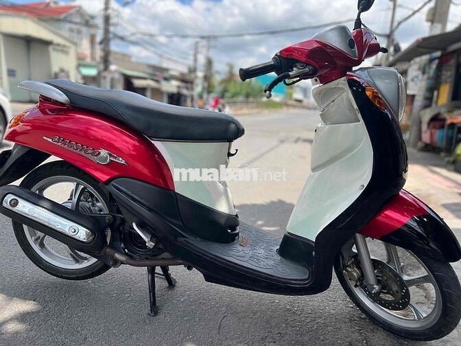 Yamaha Classico Đỏ, Trắng, Đen