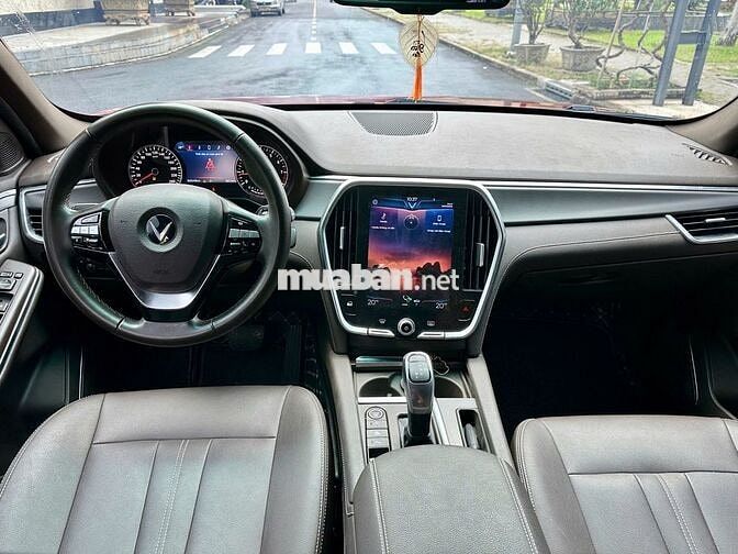 Vinfast Lux SA 2019 - Tùy chọn - Màu đỏ - 6vkm