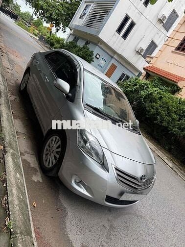 Toyota Vios E 2011 Số sàn Bạc 12 vạn