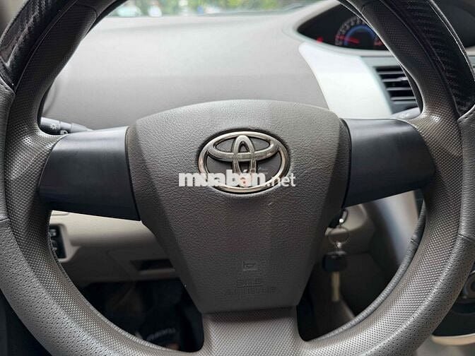 Toyota Vios E 2011 Số sàn Bạc 12 vạn