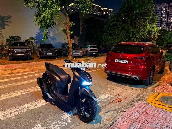 Honda SH350i 2024 Đen Tự động 6000 km
