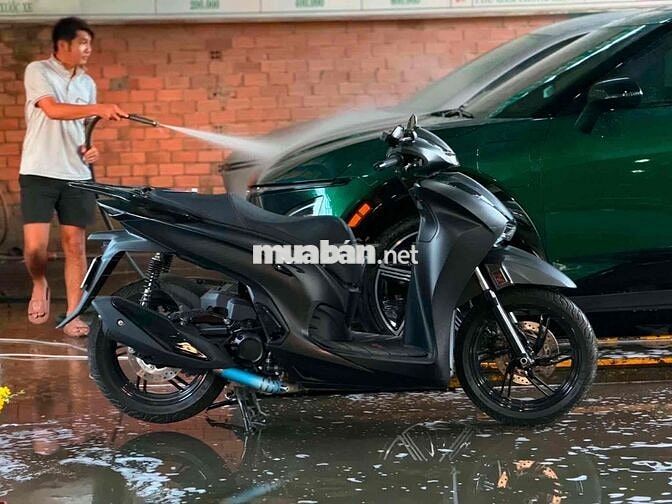 Honda SH350i 2024 Đen Tự động 6000 km