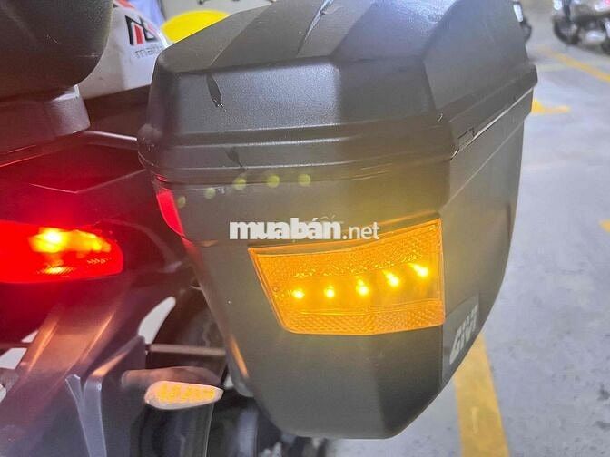 Honda Verza CB150 Đỏ