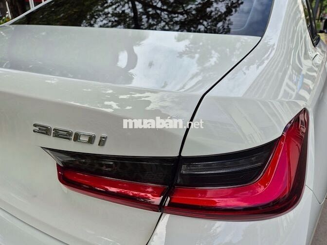 BMW 320i Vin 2024 odo chỉ 15200km