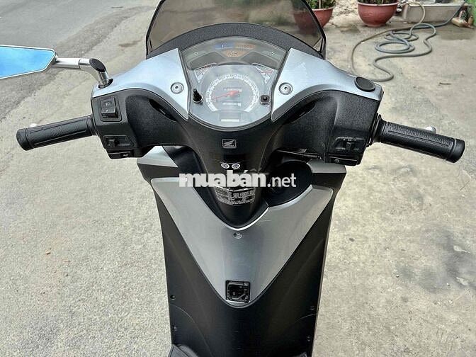 Honda SH Ý 2009 Bạc