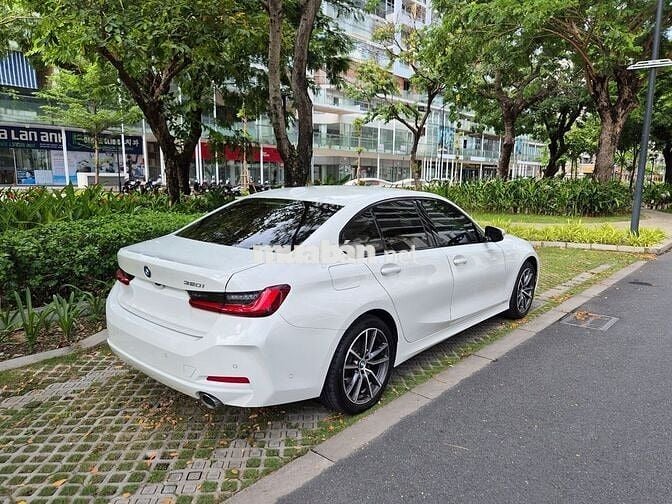BMW 320i Vin 2024 odo chỉ 15200km