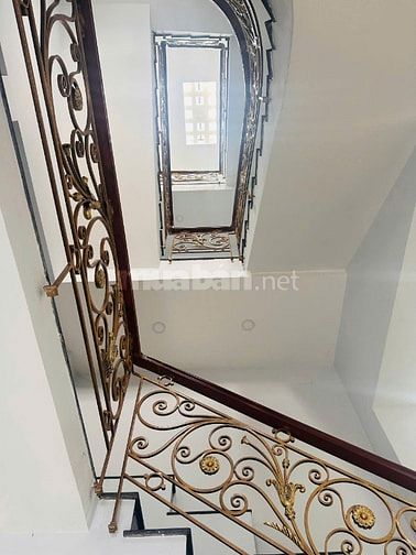 Cho Thuê Căn Góc 2 Mặt Tiền Phổ Quang, Y HÌnh, Giá tốt
