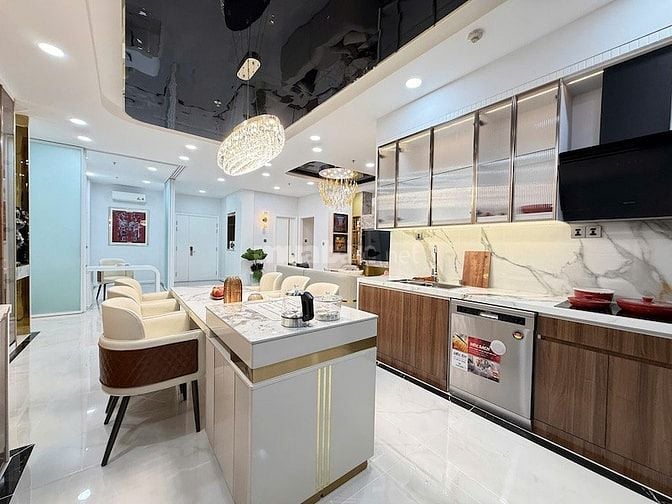 Bán penthouse Vinhomes Central Park tòa C2 căn góc 3PN, 150m2