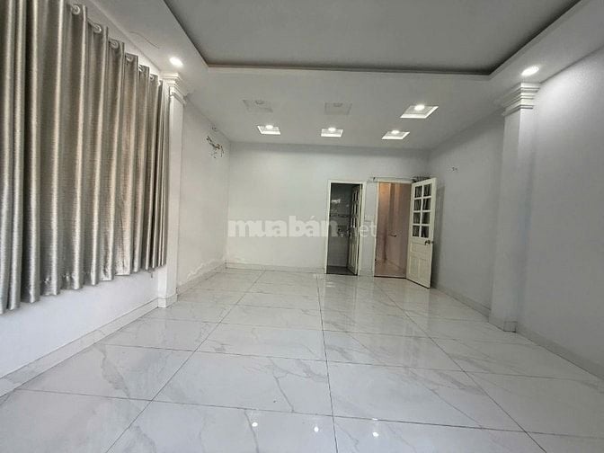 Cho Thuê Căn Góc 2 Mặt Tiền Phổ Quang, Y HÌnh, Giá tốt