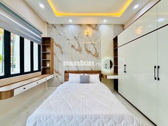 Chủ định cư cần bán gấp nhà mới đẹp trung tâm gần 50m2 giá 4.9 tỷ