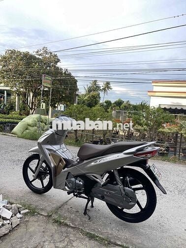 Honda Future 2021 Bạc Hàng Bỏ Mẫu