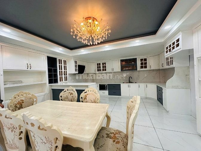 Cho Thuê Căn Góc 2 Mặt Tiền Phổ Quang, Y HÌnh, Giá tốt