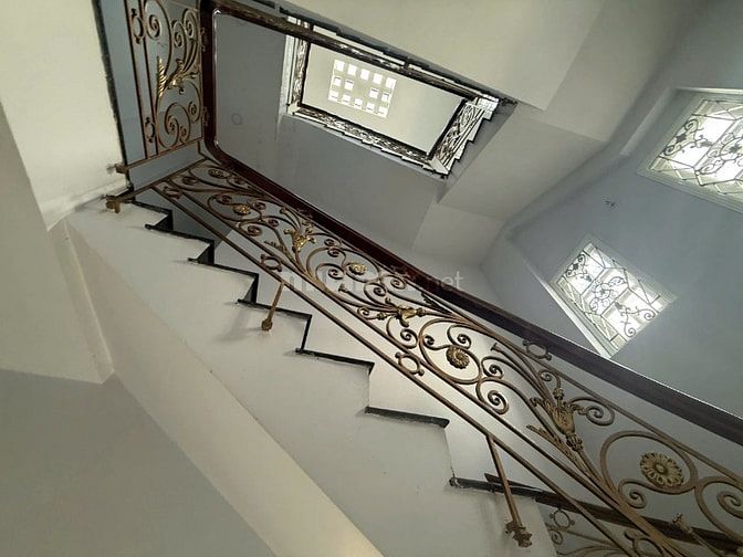 Cho Thuê Căn Góc 2 Mặt Tiền Phổ Quang, Y HÌnh, Giá tốt