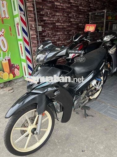 Yamaha Sirius Fi 2017 Đen đã lên đồ chơi