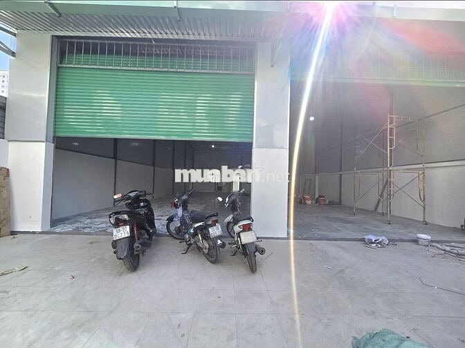 KHO,XƯỞNG 400M² GIÁ 35TR//T, Đ PHẠM ĐĂNG GIẢNG