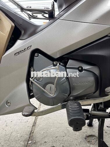 Honda Future 2021 Bạc Hàng Bỏ Mẫu