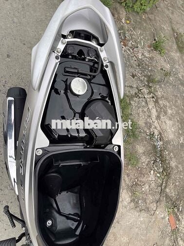 Honda Future 2021 Bạc Hàng Bỏ Mẫu