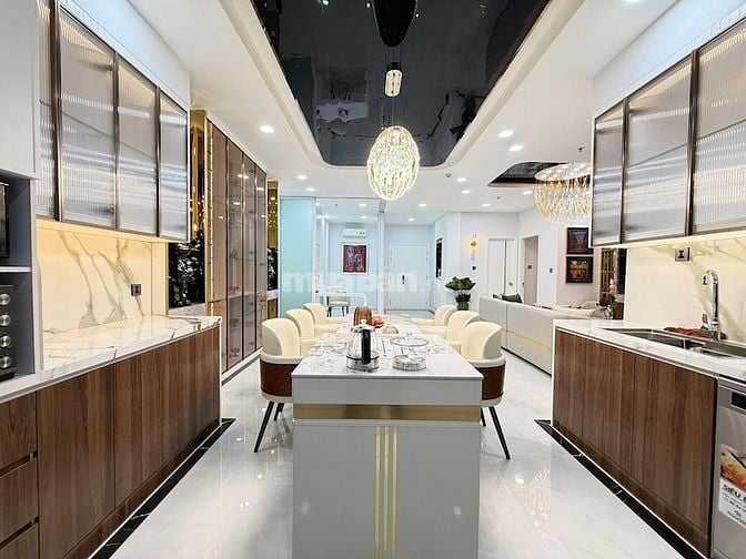 Bán penthouse Vinhomes Central Park tòa C2 căn góc 3PN, 150m2
