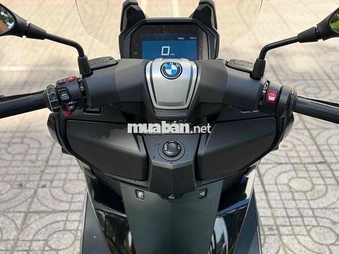 BMW C400GT Triple Black 2024 Đen 372 miles