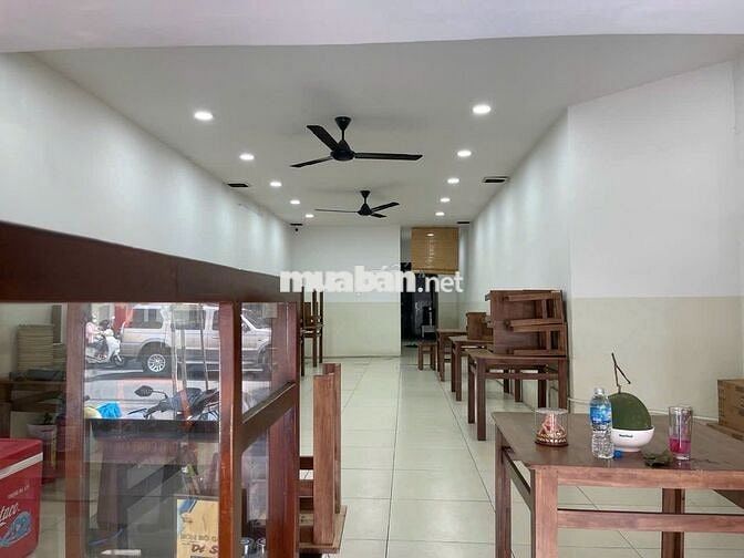 MT NGUYỄN THÔNG Q3 - DT 4.5X17M, NHÀ CẤP 4, KD TỰ DO