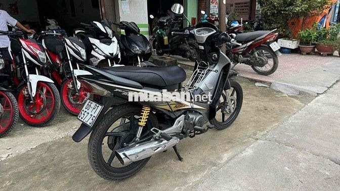 Honda Future fi 2009 áo 2009 Đen ( hỗ trợ góp )