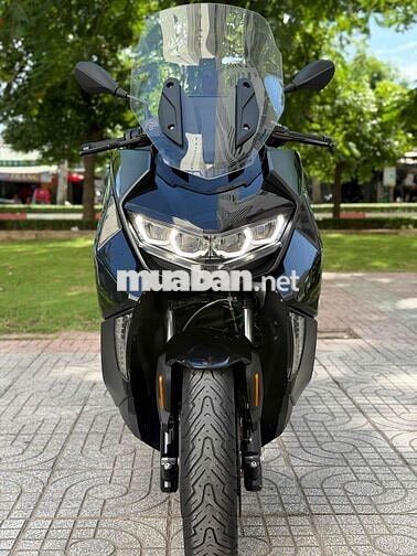 BMW C400GT Triple Black 2024 Đen 372 miles