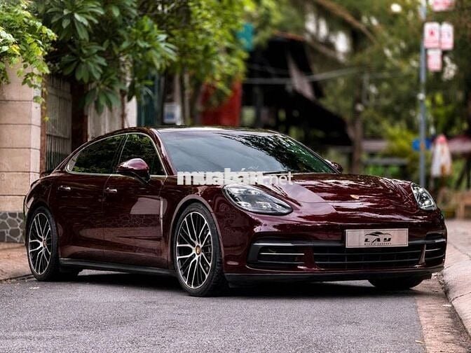 Porsche Panamera 4 Executive 2018 - 3 Tỷ 299 Triệu