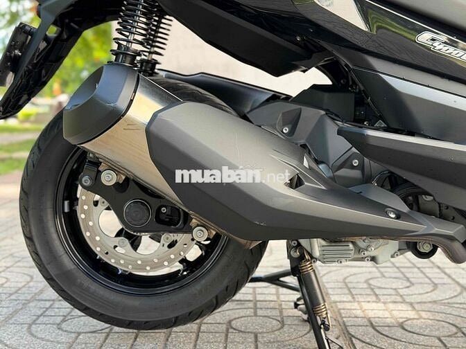 BMW C400GT Triple Black 2024 Đen 372 miles