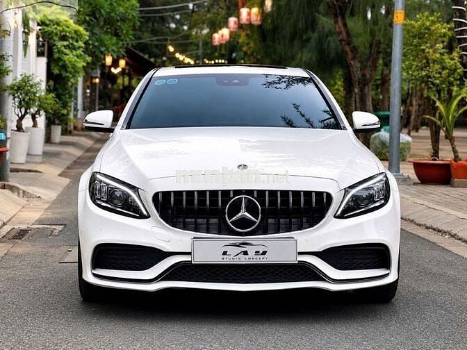 Mercedes Benz C class C200 Exclusive 2019 - 779