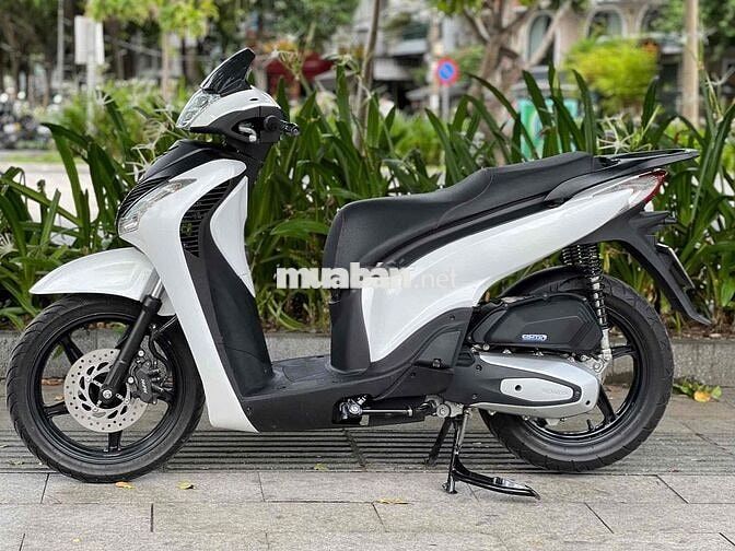 Honda SH 150 CBS 2022 Trắng đen 10.000km