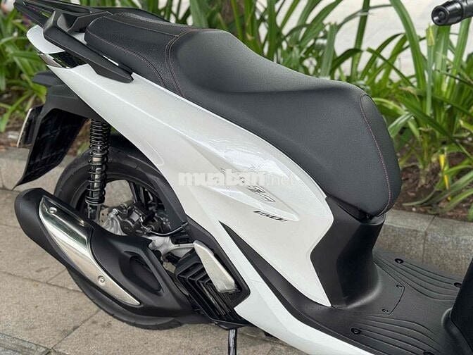 Honda SH 125 CBS 2023 Trắng Bạc Đen 10.000km