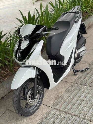 Honda SH 125 CBS 2023 Trắng Bạc Đen 10.000km