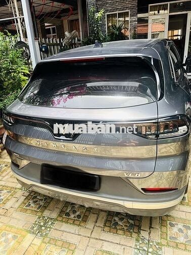 VinFast VF8 Plus Xám 9 vạn