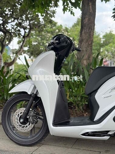 Honda SH 125 CBS 2023 Trắng Bạc Đen 10.000km
