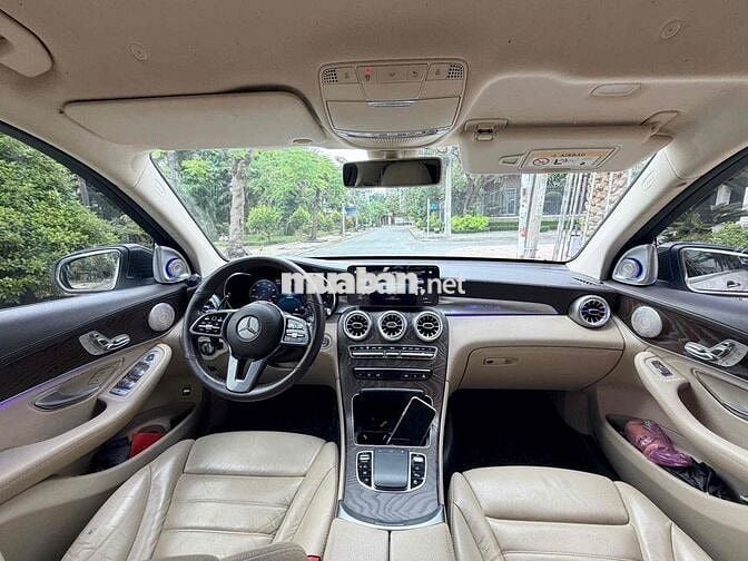 Chính chủ bán nhanh GLC 200 - 4matic đẹp