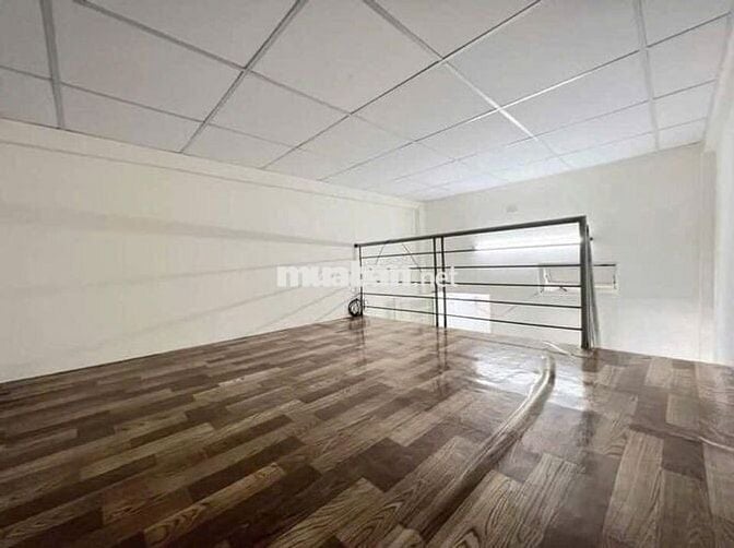 Duplex Nguyễn Văn Linh Q7 3tr5, rộng 25m²