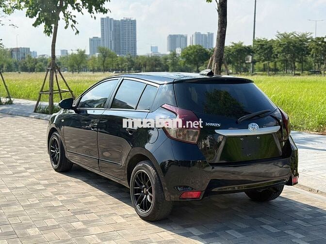 Chào bán Chiếc Xe Yaris 2017 1.5E