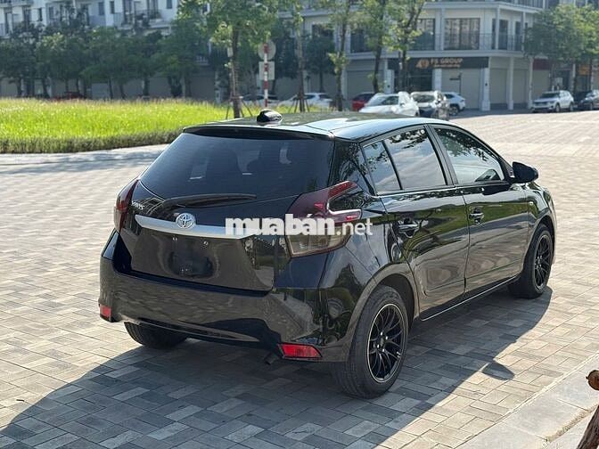 Chào bán Chiếc Xe Yaris 2017 1.5E