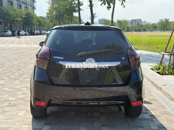 Chào bán Chiếc Xe Yaris 2017 1.5E