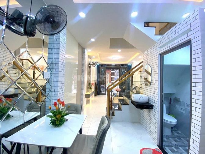 ⭐️Nhà 3 lầu đẹp Cao cấp hẻm Phan Huy Ích, P14, Q.Gò Vấp, giá: 4,55 tỷ.