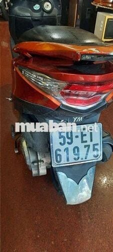 SYM Attila dĩa bay màu Đỏ