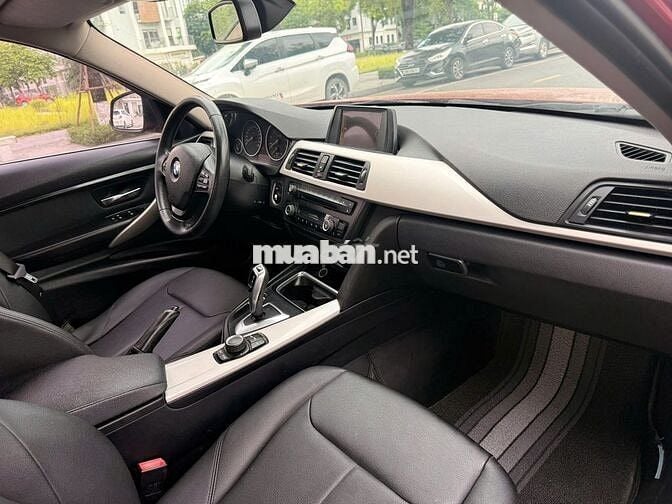 BMW 320i sản xuất và đăng ký 2014