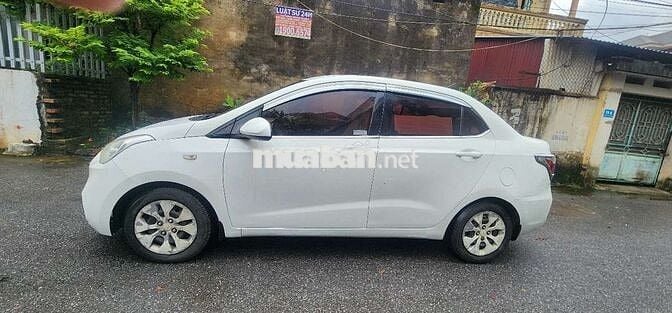 Hyundai i10 2018 Trắng Xăng Dịch vụ/Gia đình